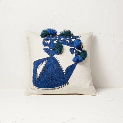 Floral Watering Pitcher Square Throw Pillow with Tassels - Opalhouse™ designed with Jungalow™ Floral Watering Pitcher Square Throw Pillow With Tassels - Opalhouse™ Designed With Jungalow™ -Limango Store GUEST 0906edd7 8f87 4cf0 bdf8 6d27a8556060