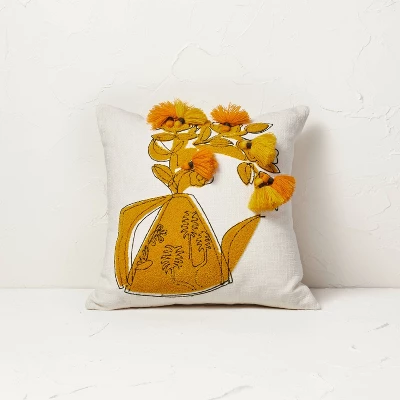 Floral Watering Pitcher Square Throw Pillow with Tassels - Opalhouse™ designed with Jungalow™ Floral Watering Pitcher Square Throw Pillow With Tassels - Opalhouse™ Designed With Jungalow™ -Limango Store GUEST 295bbf4a 7932 4570 9c93 22f266108cb5