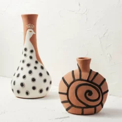 Spiral Shell Terracotta Vase Brown - Opalhouse™ Designed With Jungalow™ -Limango Store GUEST 5c2b58ed 0b3f 454c 91fa 9f37f0275e13
