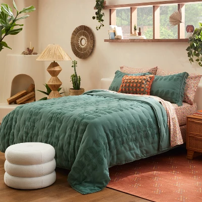 Vintage Chenille Sunset & Vine Quilt Sham Light Teal - Opalhouse™ designed with Jungalow™ Vintage Chenille Sunset & Vine Quilt Sham Light Teal - Opalhouse™ Designed With Jungalow™ -Limango Store GUEST 711e8f8f f88a 400c b271 a44bd4e4578e